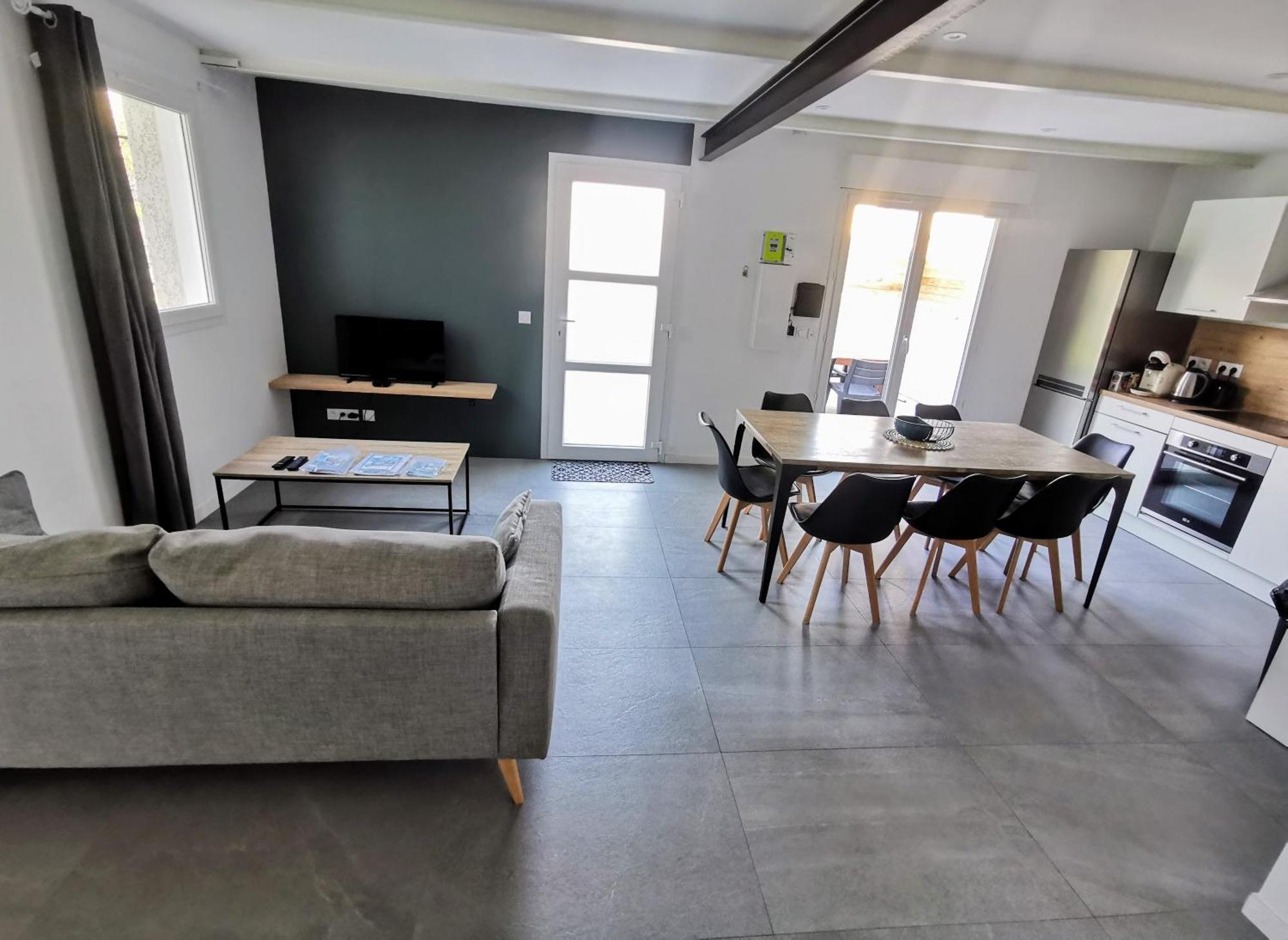 Sea Sun And Thau Holiday home *